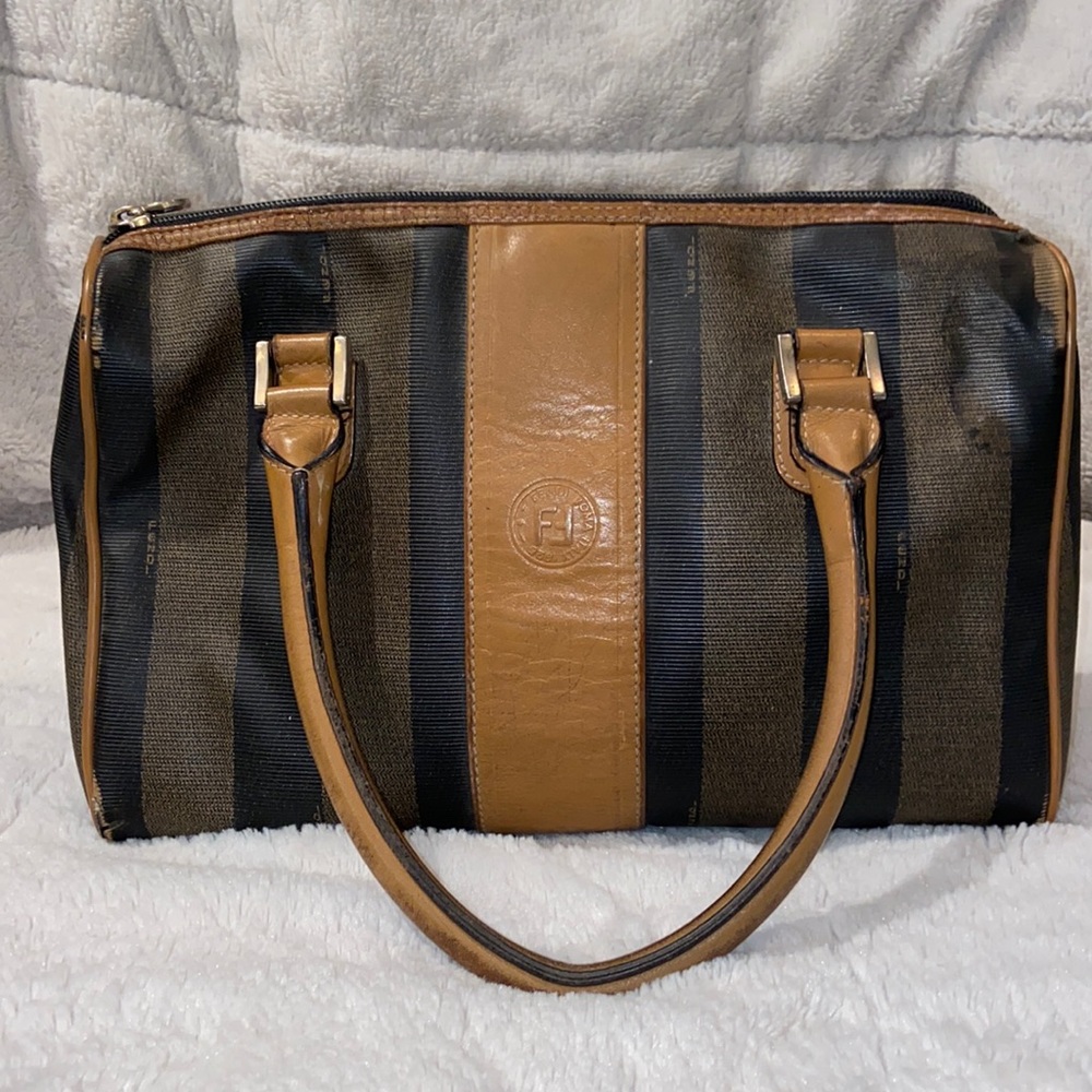 Authentic Fendi Vintage Purse leather Fendi